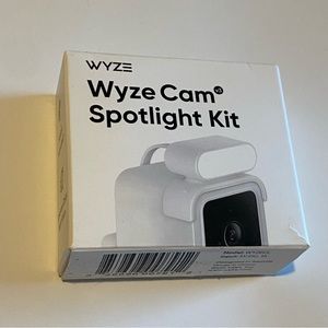 Wyze Cam Spotlight Kit
